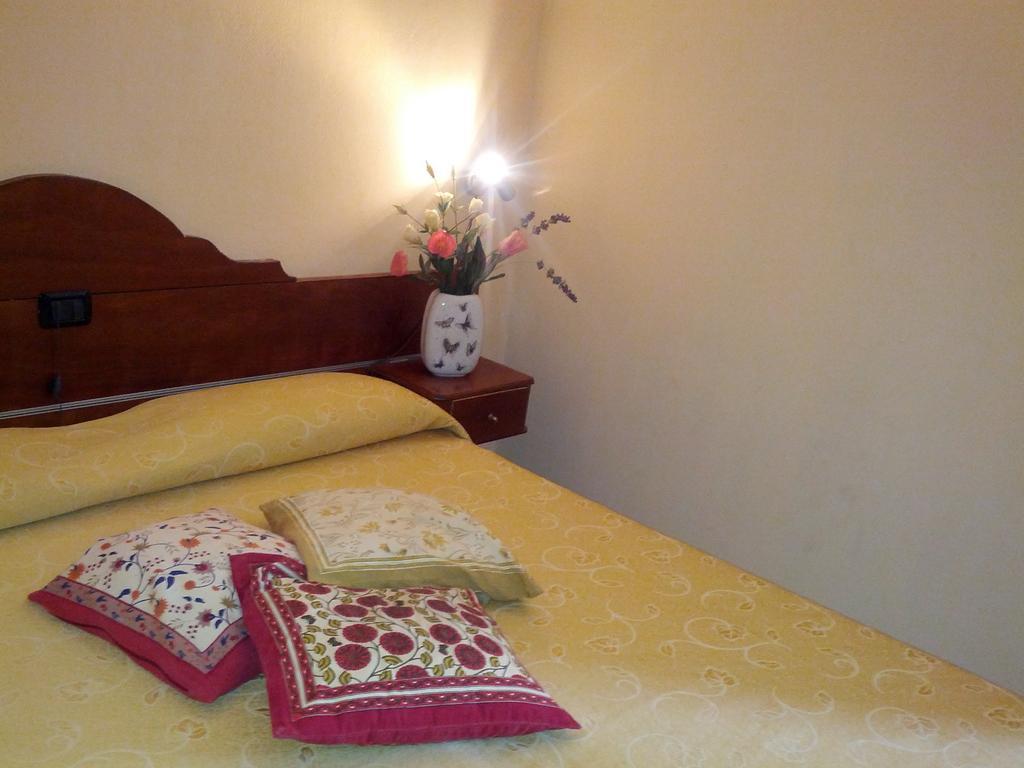 Hotel Il Malandrone Rosignano Marittimo Habitación foto